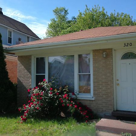 320 Happy Home Chicago Exterior photo