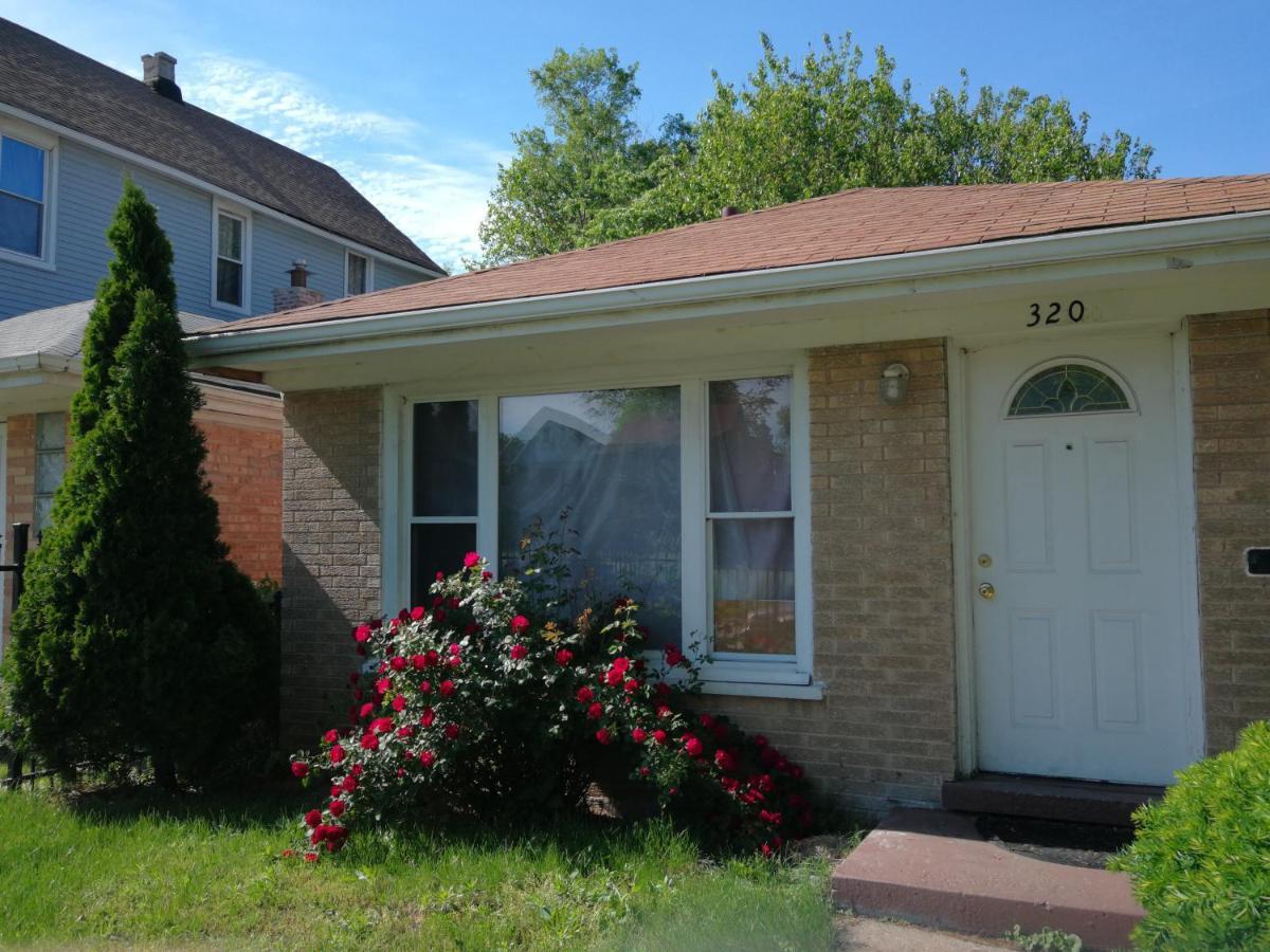 320 Happy Home Chicago Exterior photo